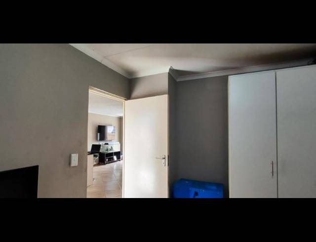 2 BEDROOM APARTMENT FOR SALE IN ALBERTSDAL